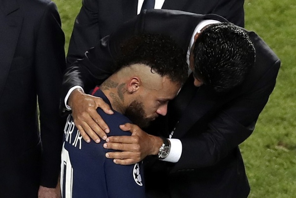 Chủ tịch PSG: “Tôi hứa sẽ giúp đội bóng vô địch Champions League” - 1 Chủ tịch PSG: “Tôi hứa sẽ giúp đội bóng vô địch Champions League” - 1