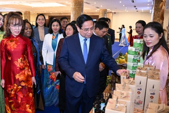Thủ tướng: "Phụ nữ Việt Nam luôn tiên phong và làm chủ trong khởi nghiệp"