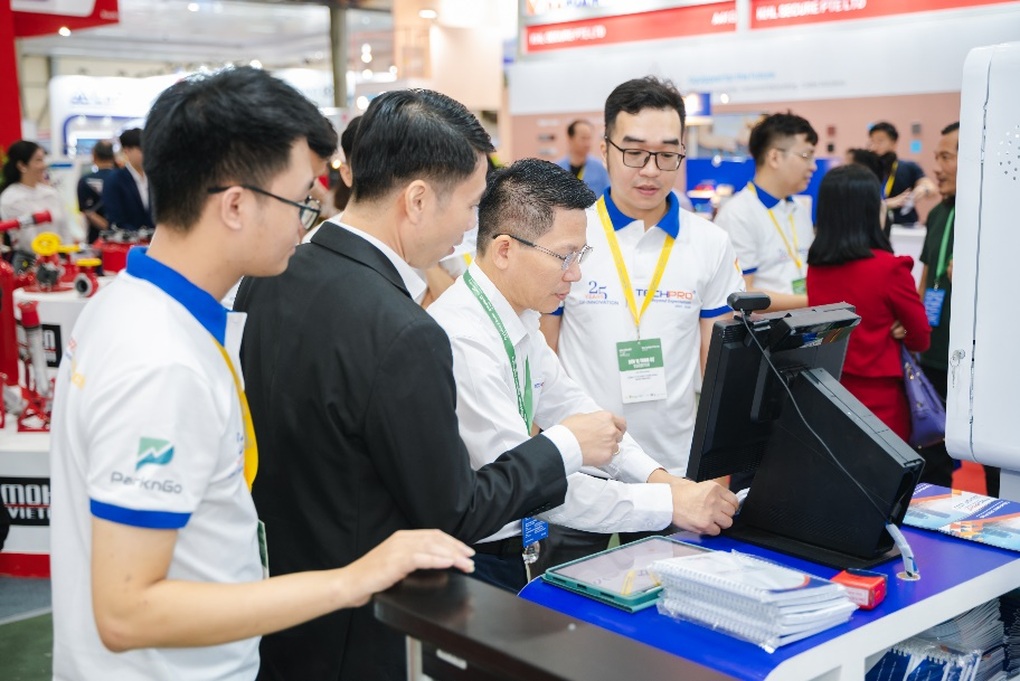 TECHPRO giới thiệu giải pháp an ninh All-in-one cho thành phố thông minh - 2 TECHPRO giới thiệu giải pháp an ninh All-in-one cho thành phố thông minh - 2