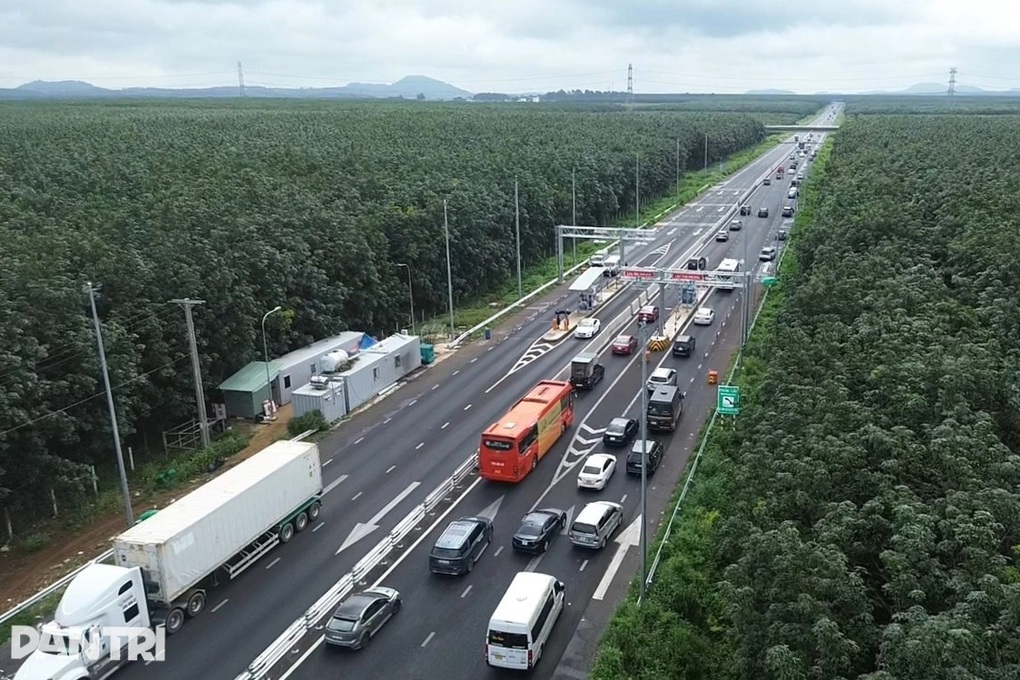 Nâng tốc độ tối thiểu trên cao tốc Dầu Giây - Phan Thiết - 1