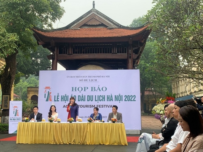 Sở Du lịch Hà Nội họp báo thông tin về Lễ hội Áo dài du lịch Hà Nội 2022.
