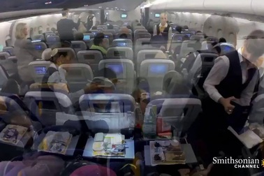 Các hãng hàng không xử lý chất thải trên máy bay như thế nào?