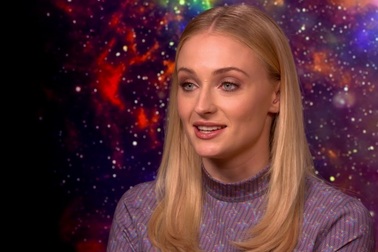 Jessica Chastain & Sophie Turner trả lời phỏng vấn