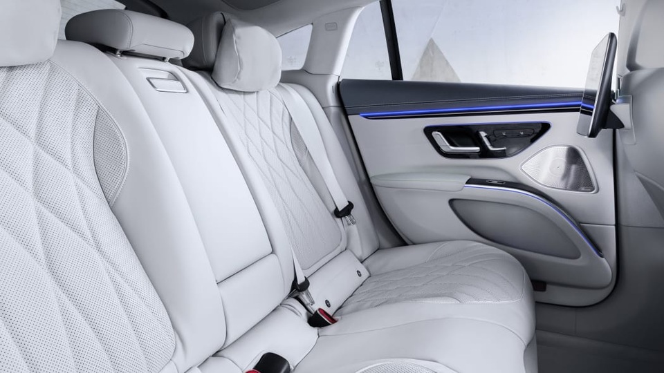 Không gian nội thất gây tò mò và choáng ngợp của Mercedes-Benz EQS - 5 Không gian nội thất gây tò mò và choáng ngợp của Mercedes-Benz EQS - 5