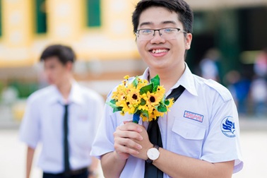 “Điểm danh” 13 thủ khoa 30 điểm của cả nước năm 2017