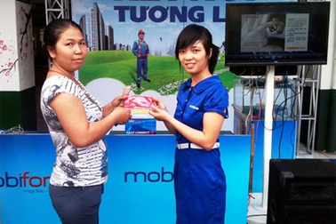 Công nhân - Tăng ca thay vì giải trí