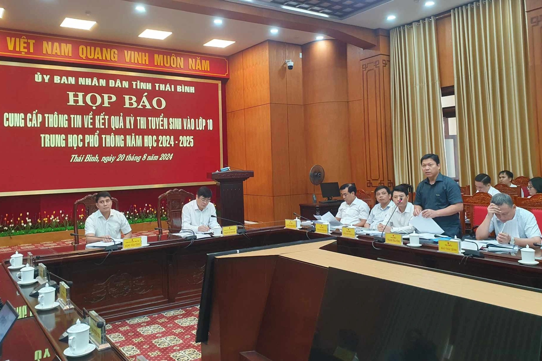 Lùm xùm điểm thi Thái Bình: Gần 2.800 bài sai điểm, 258 em đỗ thành trượt - 1