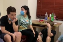 Bắt 9 nam nữ tụ tập "bay lắc" lúc rạng sáng