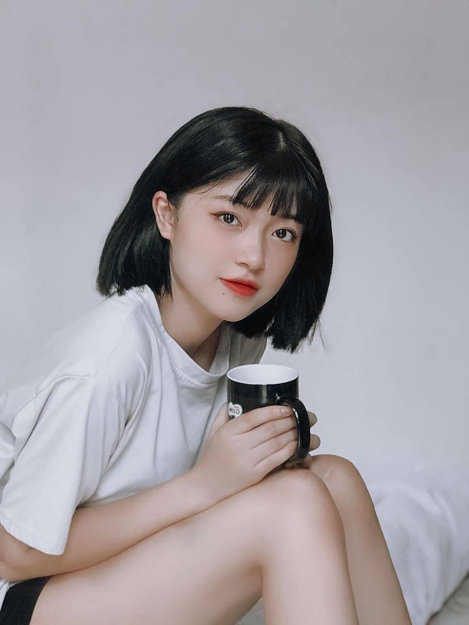 Nét đẹp trong sáng của “hot girl ảnh thẻ” dân tộc Giáy - 4 Nét đẹp trong sáng của “hot girl ảnh thẻ” dân tộc Giáy - 4