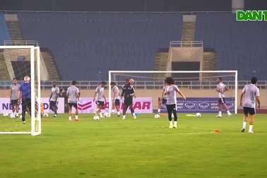 Đội tuyển UAE làm quen thời tiết Hà Nội và mặt sân Mỹ Đình