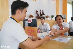Bộ Nội vụ nói gì về đề xuất tăng phụ cấp cho chủ tịch, phó chủ tịch xã?