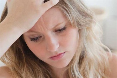 Thực phẩm bảo vệ sức khỏe Kim Thần Khang – Giải pháp mới cho người bị trầm cảm