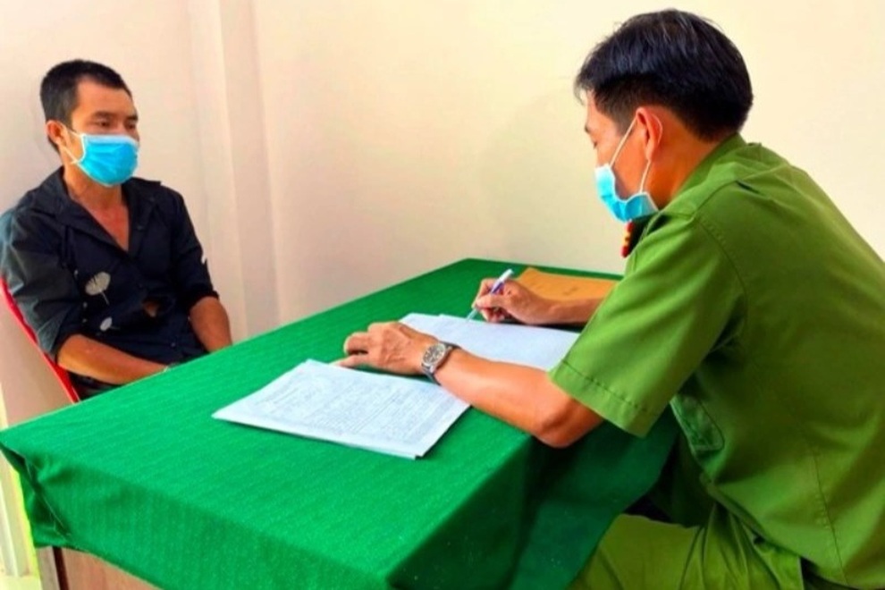 Khởi tố đối tượng chém công an tử vong - 1 Khởi tố đối tượng chém công an tử vong - 1