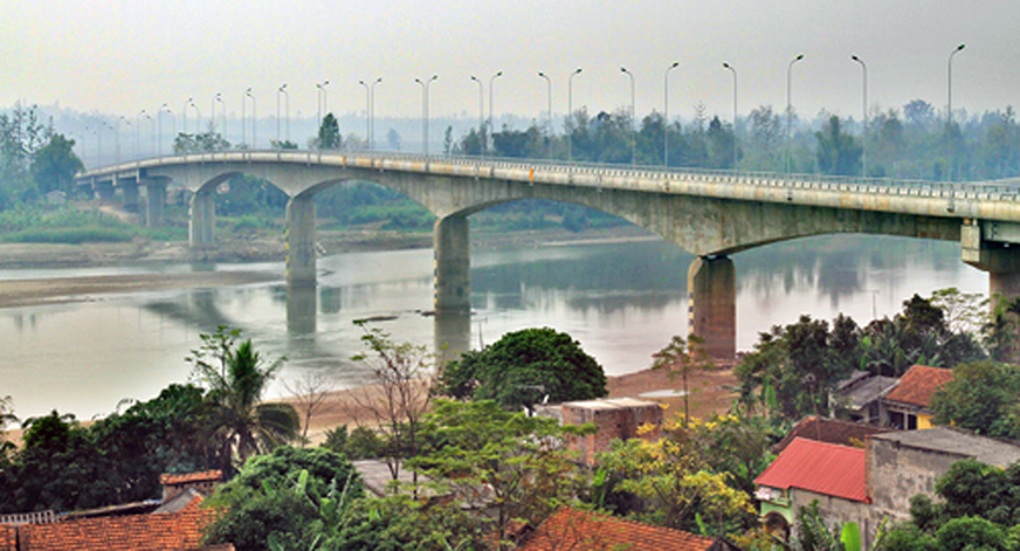 5 học sinh đang mất tích trên sông Hồng ở Phú Thọ - 1 5 học sinh đang mất tích trên sông Hồng ở Phú Thọ - 1
