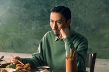 Vì sao MV "Vị nhà" của rapper Đen gây sốt dịp cận Tết?