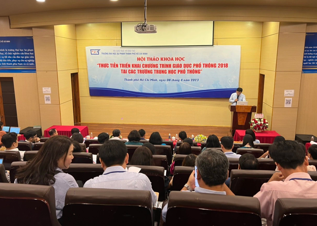 Khó tin cả tỉnh không có giáo viên Mĩ thuật THPT - 1 Khó tin cả tỉnh không có giáo viên Mĩ thuật THPT - 1