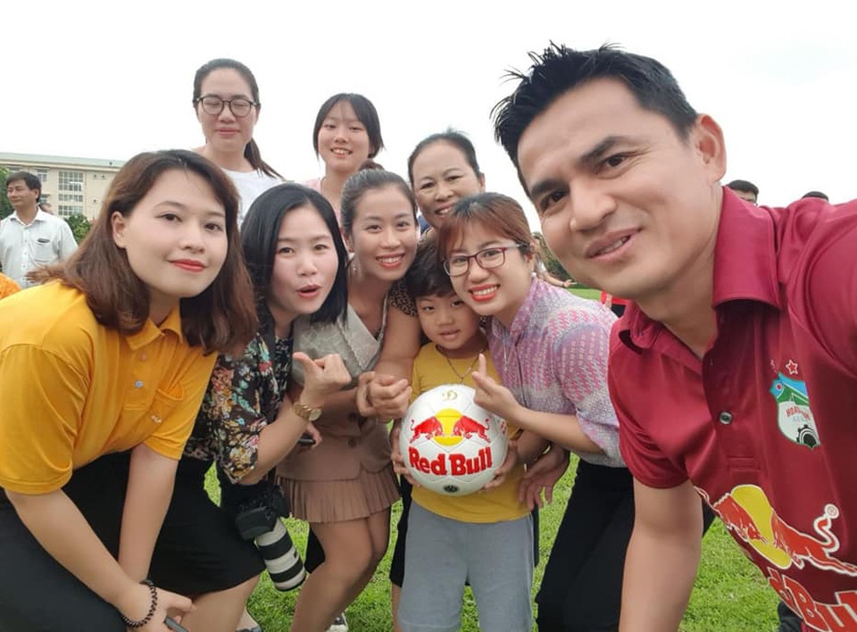 Kiatisuk tuyên bố sẽ đá đẹp trên sân Thanh Hóa, không quan trọng kết quả - 2 Kiatisuk tuyên bố sẽ đá đẹp trên sân Thanh Hóa, không quan trọng kết quả - 2