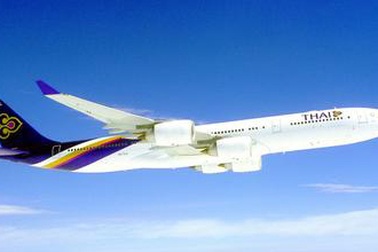 Máy bay Thái Lan chở 200 khách đi Mỹ bị dọa đánh bom 