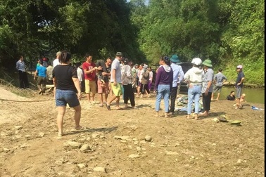 Lào Cai: Đi tắm suối, 4 nữ sinh chết đuối thương tâm