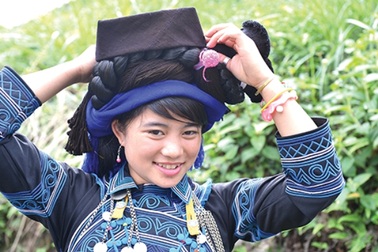 Xao lòng trước vẻ đẹp thiếu nữ miền sơn cước