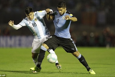 Messi nhạt nhòa, Argentina và Uruguay bất phân thắng bại