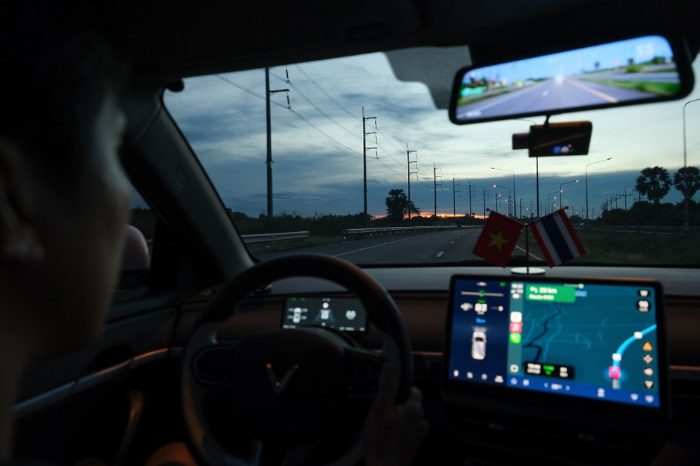 Hành trình phượt 6 nước bằng ô tô điện VinFast và những chuyện chưa kể - 9