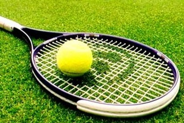Trận tennis chuyên nghiệp bị gián đoạn vì... tiếng ân ái quá lớn xuất hiện trên sân
