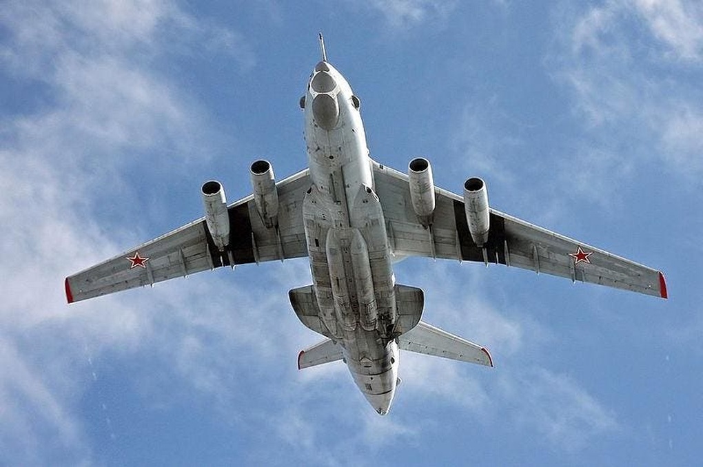 Ukraine dùng chiến thuật phục kích tên lửa bắn rơi mắt thần A-50 của Nga? - 1 Ukraine dùng chiến thuật phục kích tên lửa bắn rơi mắt thần A-50 của Nga? - 1