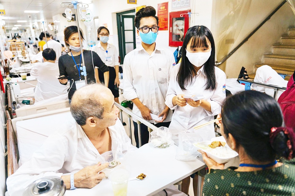 Lộ diện 8 cặp đôi tranh tài Đại sứ thân thiện THPT Chu Văn An - 4 Lộ diện 8 cặp đôi tranh tài Đại sứ thân thiện THPT Chu Văn An - 4