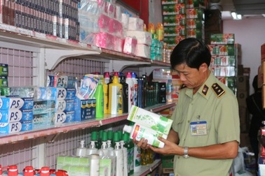 Bạc Liêu: Ra quân kiểm tra thị trường hàng hoá Tết Đinh Dậu 2017