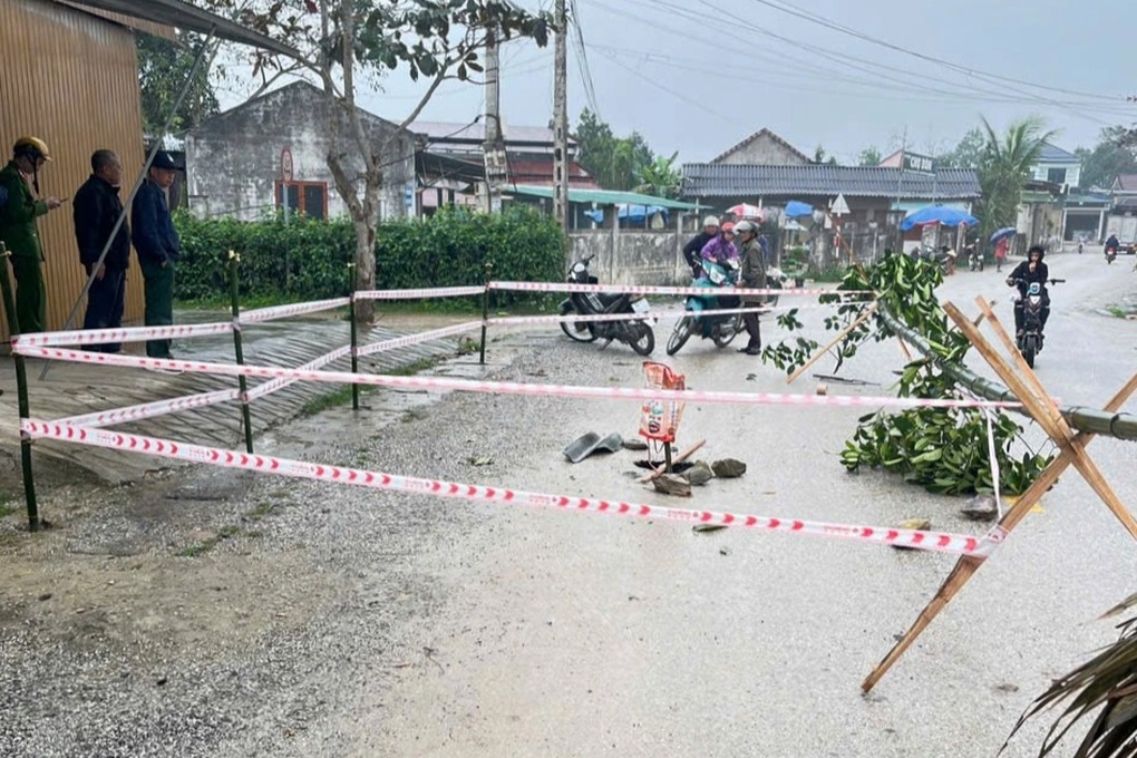 Hố tử thần xuất hiện giữa đường ở Hà Tĩnh - 2