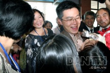 GS Ngô Bảo Châu hạnh phúc khi trở về Việt Nam