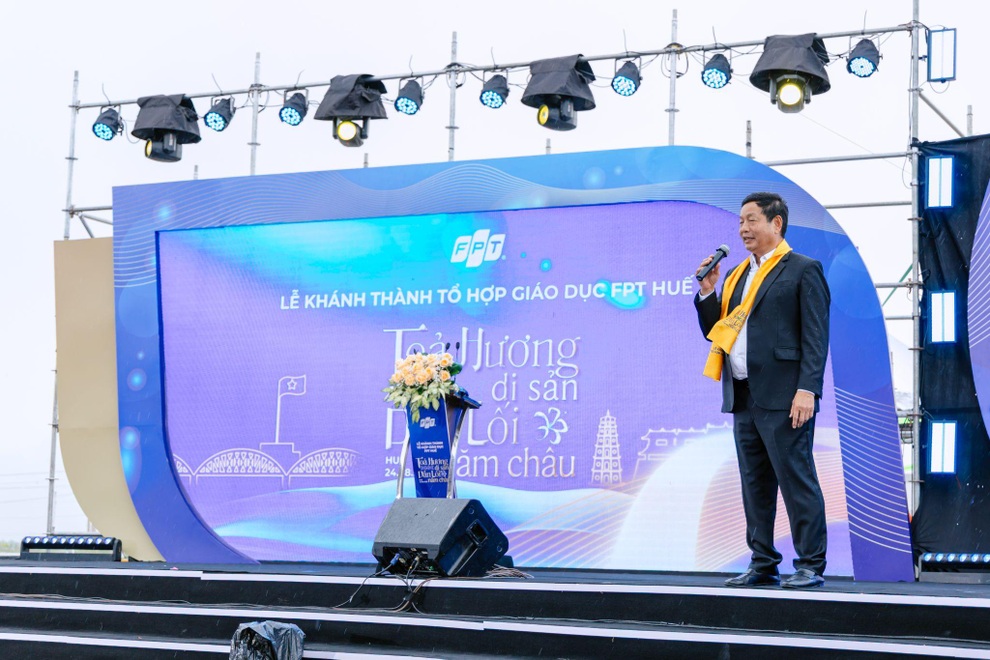 후에 FPT 교육 단지, 첫 학생 4명 입학 Tổ hợp giáo dục FPT tại Huế đón những học sinh đầu tiên - 4