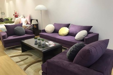 Mừng showroom thứ 12, Liên Á tặng ngay gối du lịch khi tham quan, mua sắm