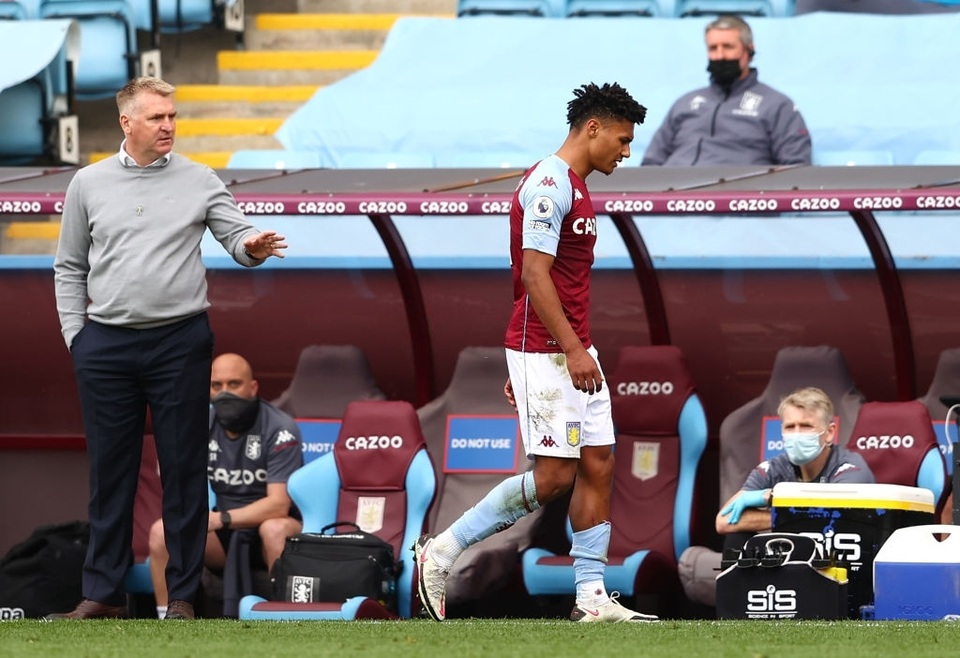 Aston Villa 1-3 Man Utd: 4 phút lật mặt và dấu ấn của Cavani - 3 Aston Villa 1-3 Man Utd: 4 phút lật mặt và dấu ấn của Cavani - 3