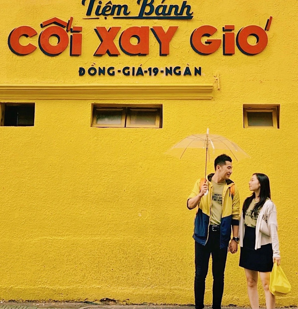 Bức tường vàng sống ảo nổi tiếng ở Đà Lạt sắp bay màu - 5 Bức tường vàng sống ảo nổi tiếng ở Đà Lạt sắp bay màu - 5