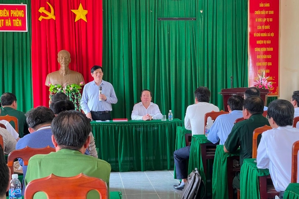 Bộ trưởng Bộ Y tế kiểm tra công tác phòng chống dịch Covid-19 ở Kiên Giang - 3 Bộ trưởng Bộ Y tế kiểm tra công tác phòng chống dịch Covid-19 ở Kiên Giang - 3