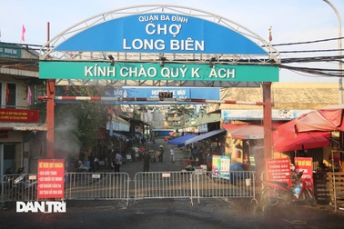 Hà Nội gỡ bỏ phong tỏa chợ Long Biên sau hơn 2 tháng "dính" F0