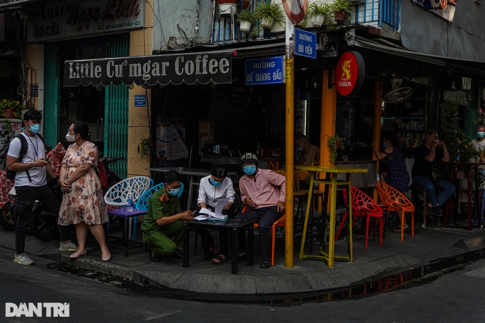 TPHCM: Xét nghiệm Covid-19 với chuyên gia Nhật, siết việc tầm soát dịch - 1 TPHCM: Xét nghiệm Covid-19 với chuyên gia Nhật, siết việc tầm soát dịch - 1