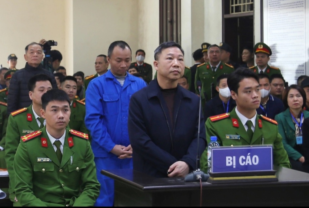 Lùi ngày xử phúc thẩm cựu đại biểu Quốc hội Lưu Bình Nhưỡng, Lê Thanh Vân - 1 Lùi ngày xử phúc thẩm cựu đại biểu Quốc hội Lưu Bình Nhưỡng, Lê Thanh Vân - 1