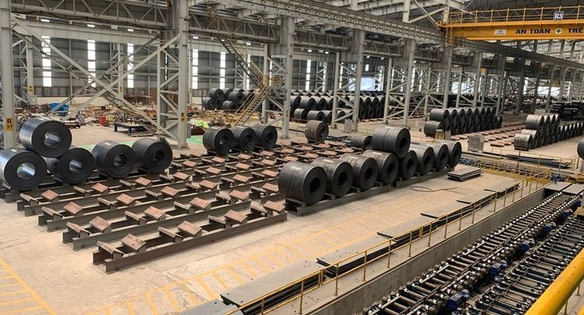 Giá thép tiếp tục tăng, nhà thầu xây dựng lại lo sốt vó - 1 Giá thép tiếp tục tăng, nhà thầu xây dựng lại lo sốt vó - 1