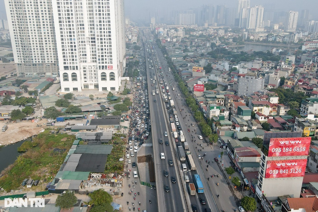 Tân Giám đốc Sở GTVT Hà Nội nói về những lô cốt gây ùn tắc - 2 Tân Giám đốc Sở GTVT Hà Nội nói về những lô cốt gây ùn tắc - 2