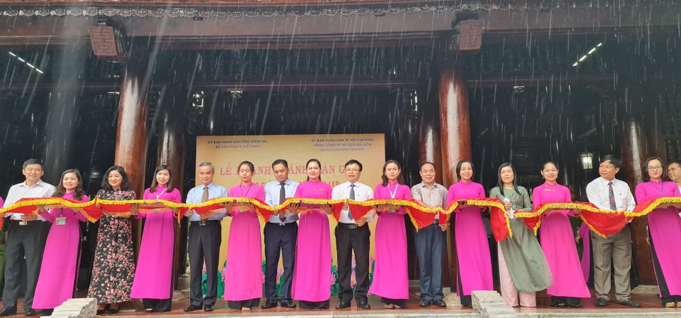 Khánh thành công trình đèn Led, bảng chỉ dẫn quê hương Chủ tịch Hồ Chí Minh - 4 Khánh thành công trình đèn Led, bảng chỉ dẫn quê hương Chủ tịch Hồ Chí Minh - 4