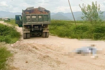 2 nữ sinh tử nạn trên đường đi khai giảng về