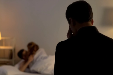 Ngoại tình có bị xử lý hình sự?