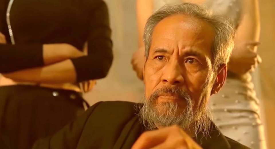 NSƯT Chu Hùng vào vai giang hồ trong MV của ca sĩ Bùi Duy Đạt - 4 NSƯT Chu Hùng vào vai giang hồ trong MV của ca sĩ Bùi Duy Đạt - 4