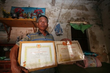 Khi “liệt sĩ trở về” muốn tự tử! 