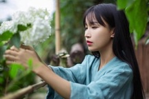 "Tiên nữ đồng quê" Lý Tử Thất kiện công ty quản lý