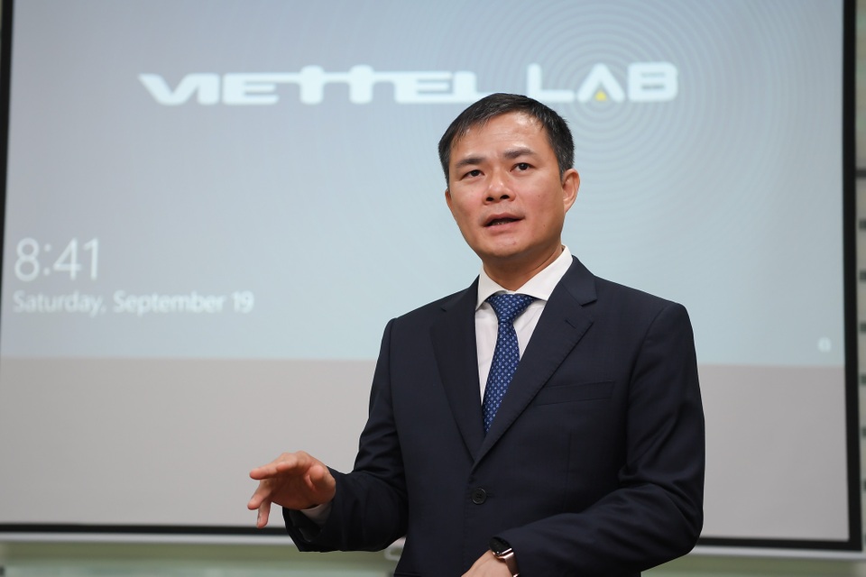 Phó tổng Giám đốc Viettel: Đào tạo được kỹ sư giỏi thì mới làm chủ được công nghệ - 2 Phó tổng Giám đốc Viettel: Đào tạo được kỹ sư giỏi thì mới làm chủ được công nghệ - 2