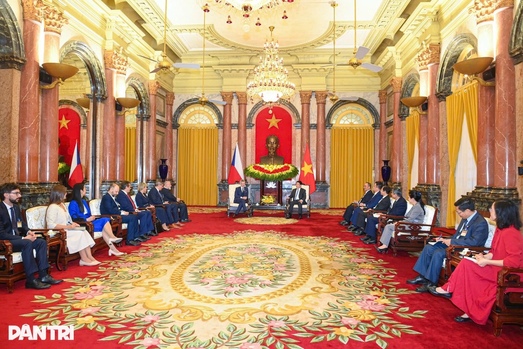 Cộng hòa Séc sẽ hỗ trợ người dân bị thiệt hại do bão lũ ở miền Trung - 2